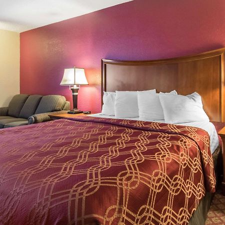 Econo Lodge Inn & Suites جوبلين المظهر الخارجي الصورة