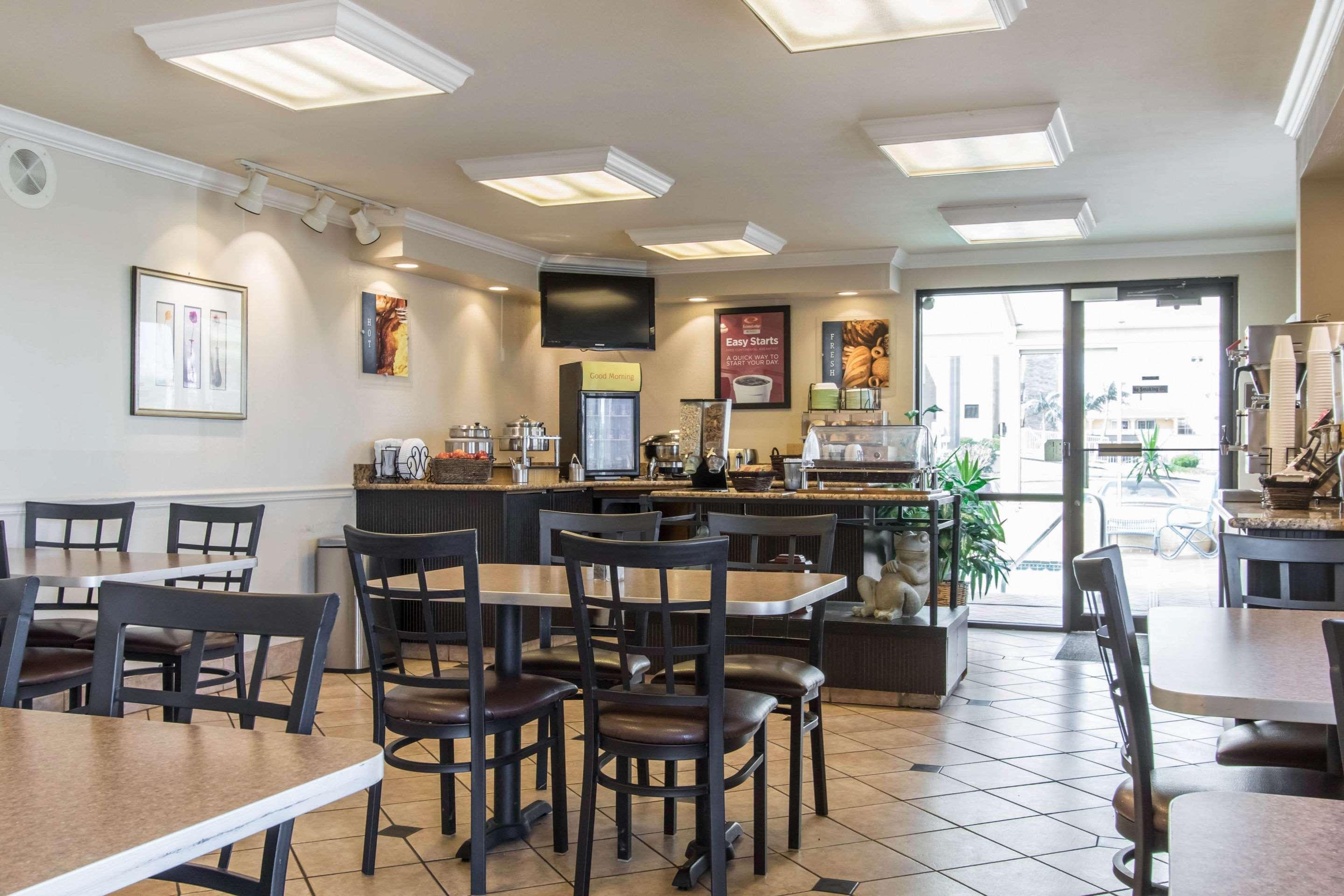 Econo Lodge Inn & Suites جوبلين المظهر الخارجي الصورة