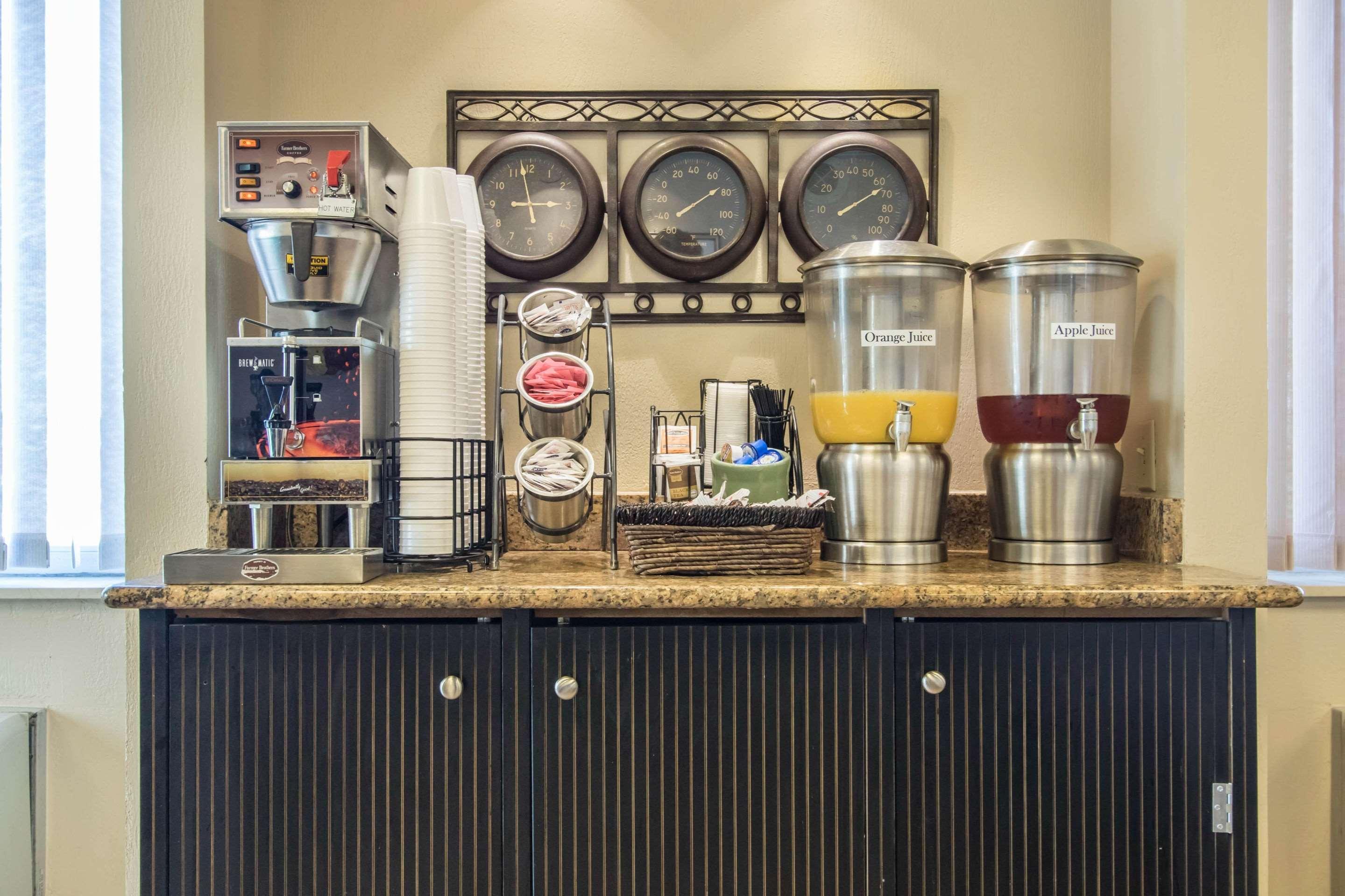 Econo Lodge Inn & Suites جوبلين المظهر الخارجي الصورة