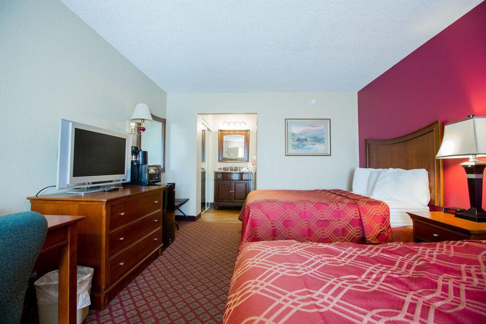 Econo Lodge Inn & Suites جوبلين المظهر الخارجي الصورة